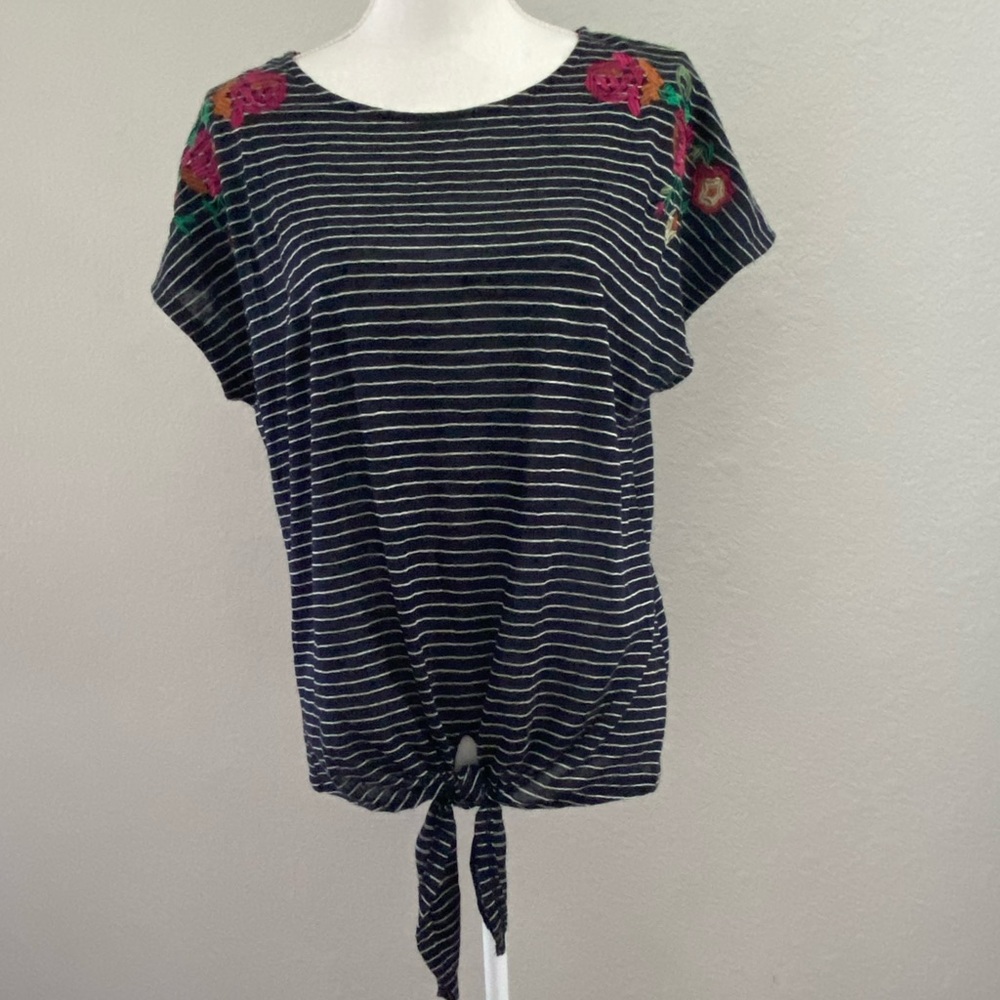 NWT W5 striped embroidered tie waist top medium